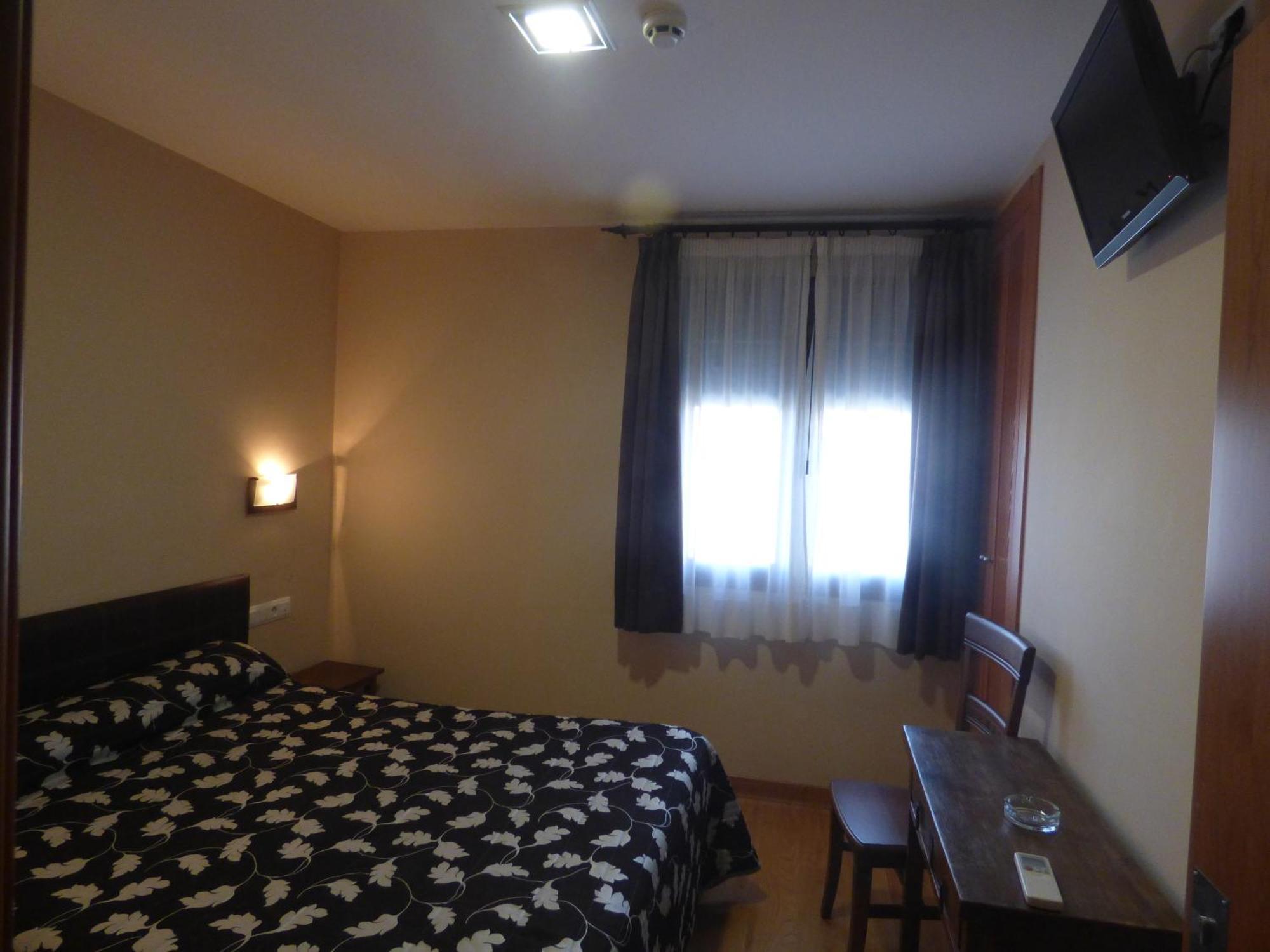 Hostal La Perdiz Сонсека Экстерьер фото